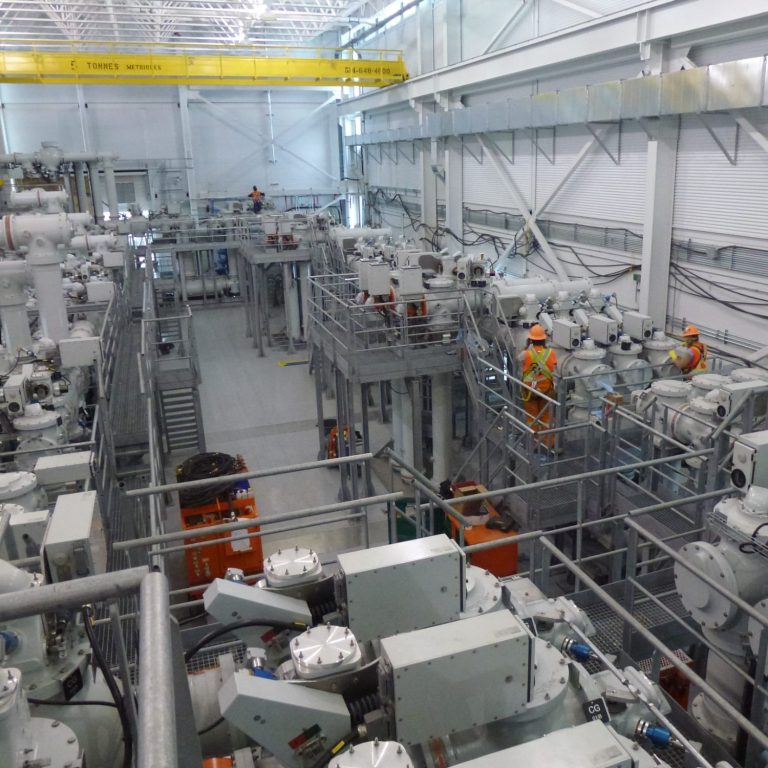 Exploitation d'un poste sous enveloppe métallique 315kV (Canada) Exploitation d'un poste sous enveloppe métallique 315kV (Canada)